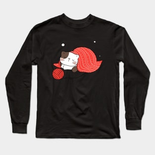 Cat Sleeping in Christmas Long Sleeve T-Shirt